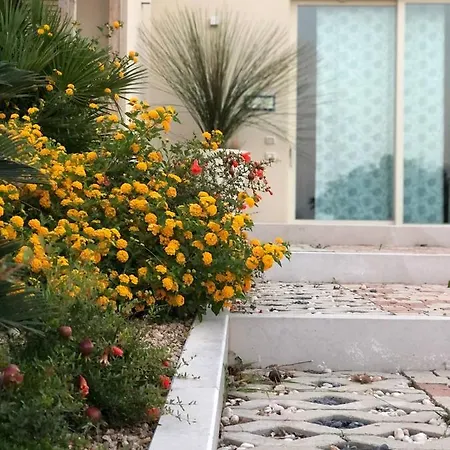 Le Stanze Di Chiara Konukevi Torre Lapillo