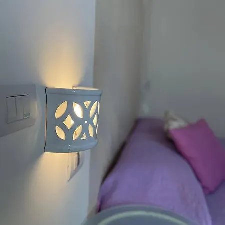 Le Stanze Di Chiara Pensión Torre Lapillo